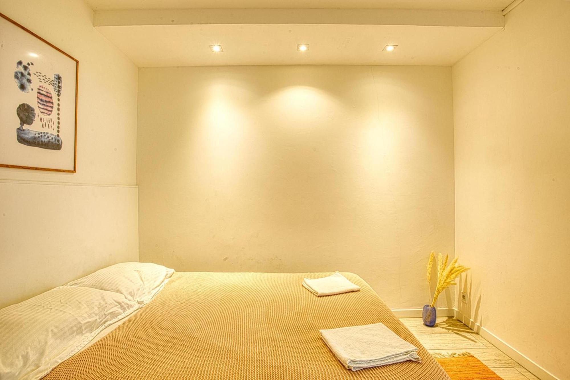 Apartament Loft Marina Direct Plage Villeneuve-Loubet Zewnętrze zdjęcie