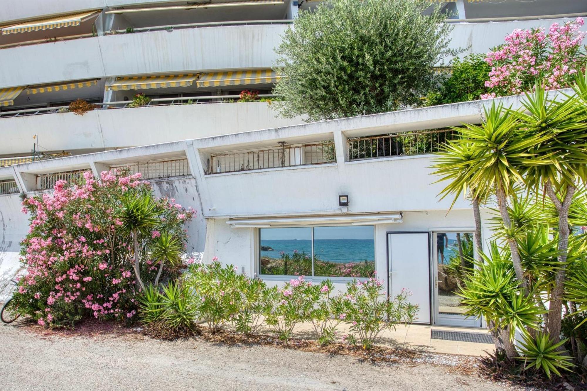 Apartament Loft Marina Direct Plage Villeneuve-Loubet Zewnętrze zdjęcie